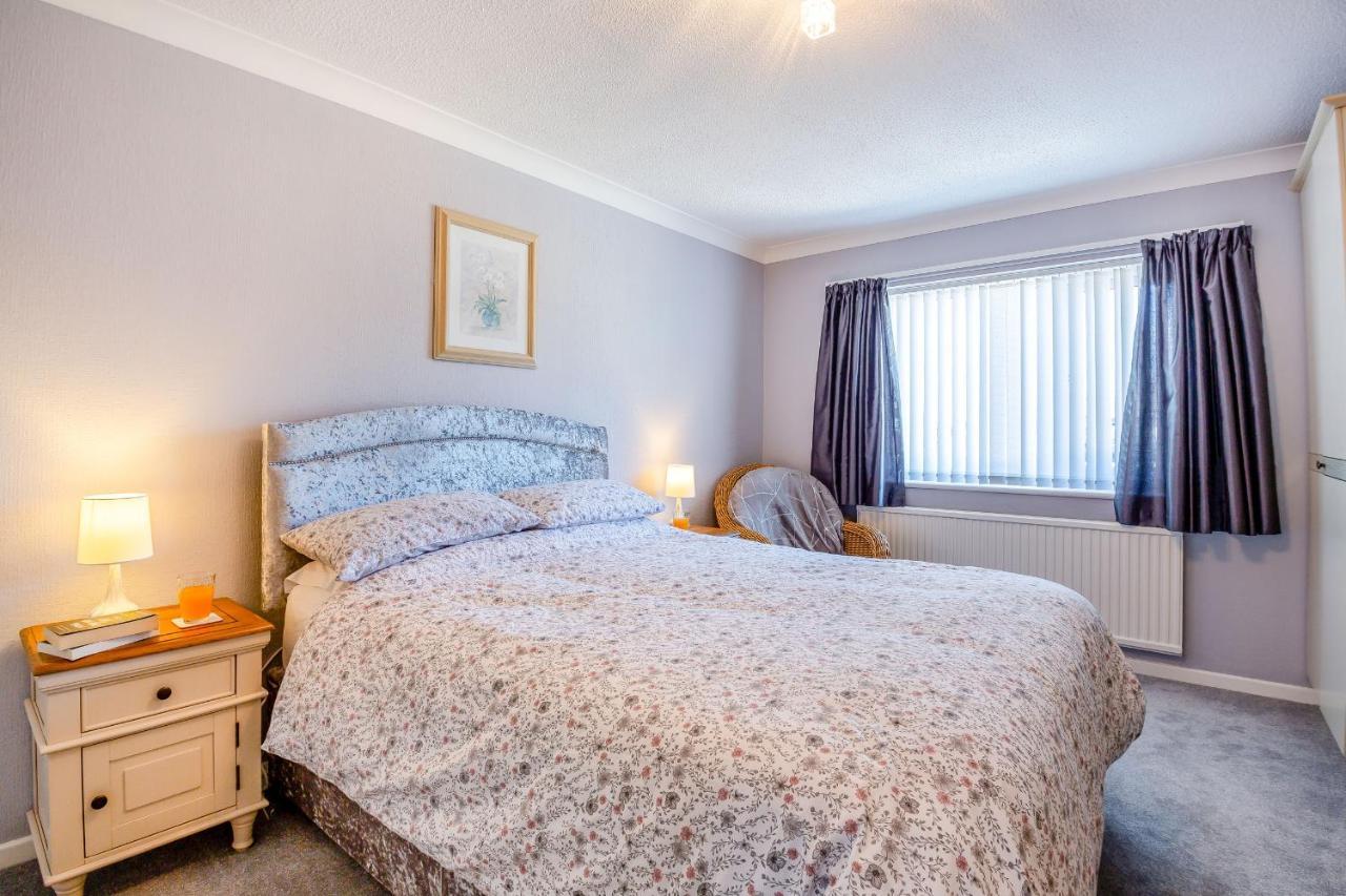 Cororion Cottage Benllech Esterno foto